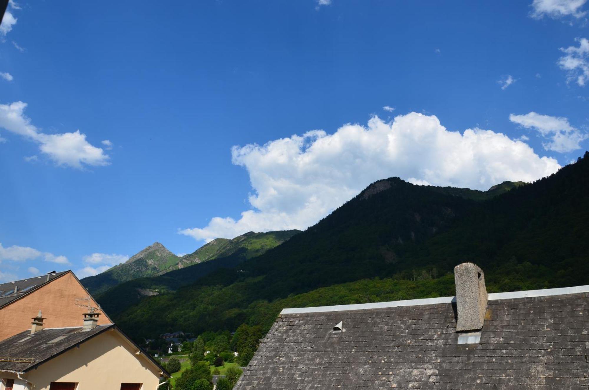 Charmant Appartement 4 Personnes Cauterets Exterior photo